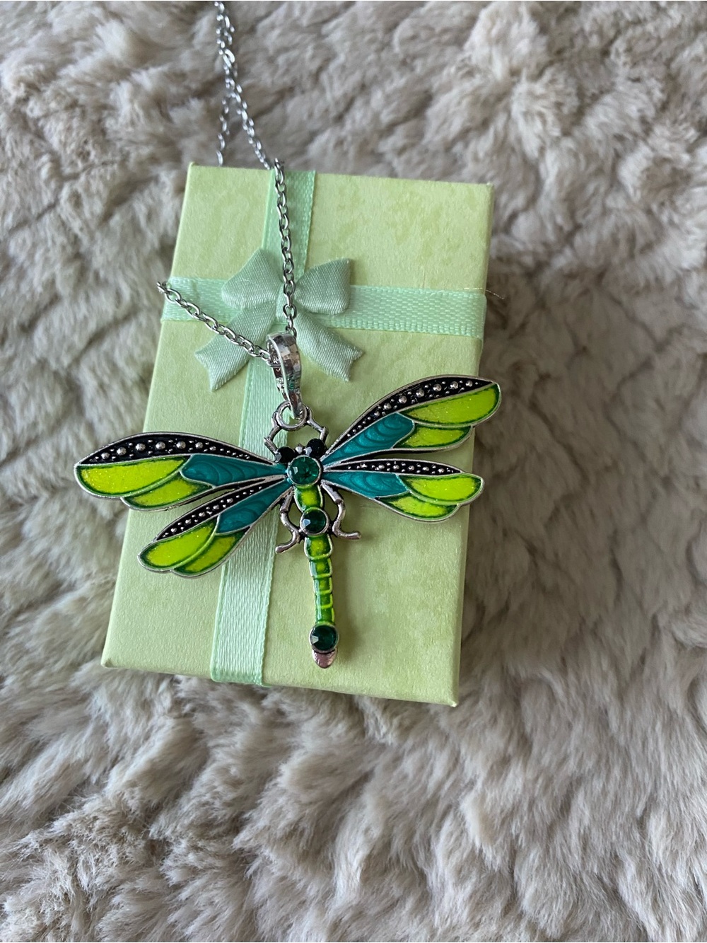 🌸 Dragonfly Pendant - NWOT Teal and Yellow with Adjustable Chain - Picture 2 of 8